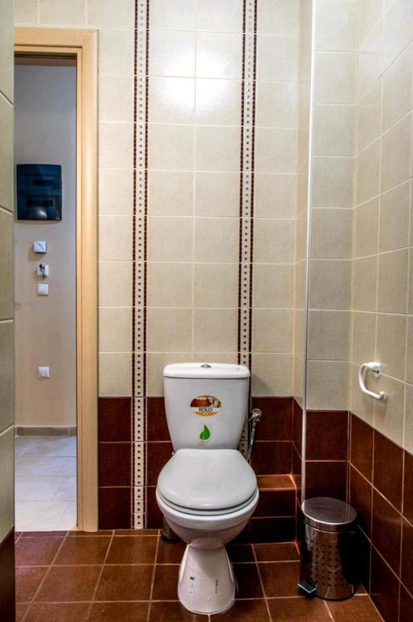Canal Luxury Apartments Nea Poteidaia Exterior photo